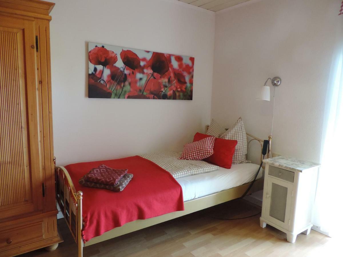 Ferienwohnung Rot Hohenfelde  外观 照片